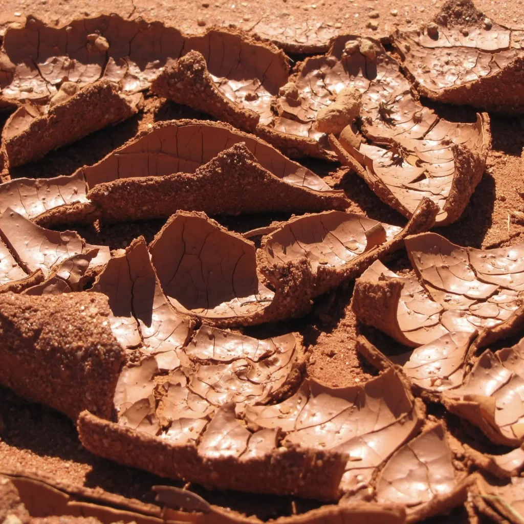 desert regions Uluru